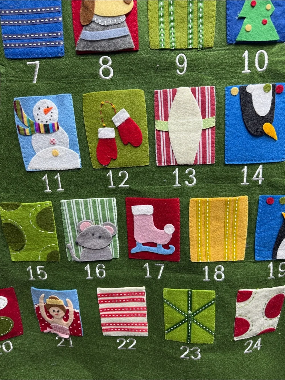 Pottery Barn Kids Festive Green Felt Christmas Tree Advent Calendar